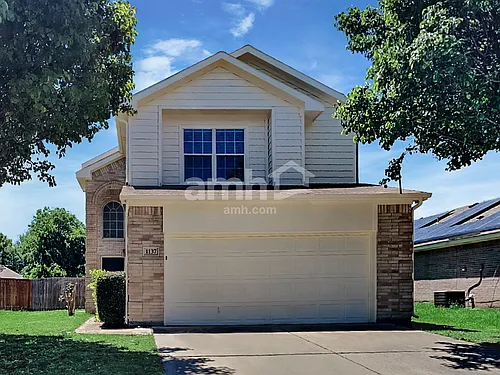 1137 Boxwood Dr Photo 1