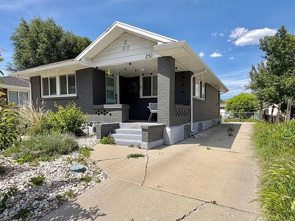 1st image of 251 E Kelsey Ave