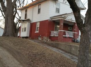 2324 Denver Ave, Kansas City, MO 64127