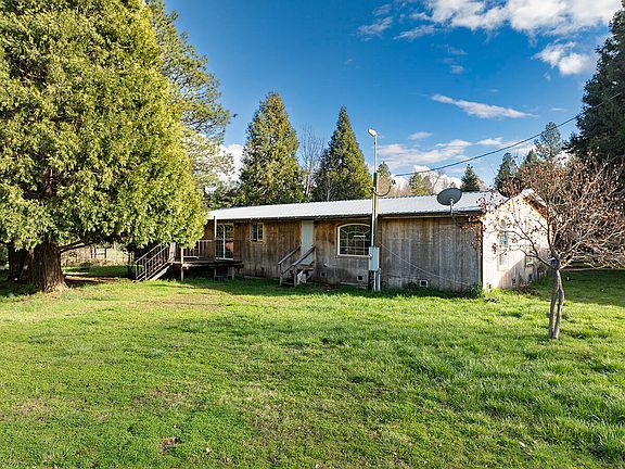 2nd image of 1392 Cedar Flat Rd