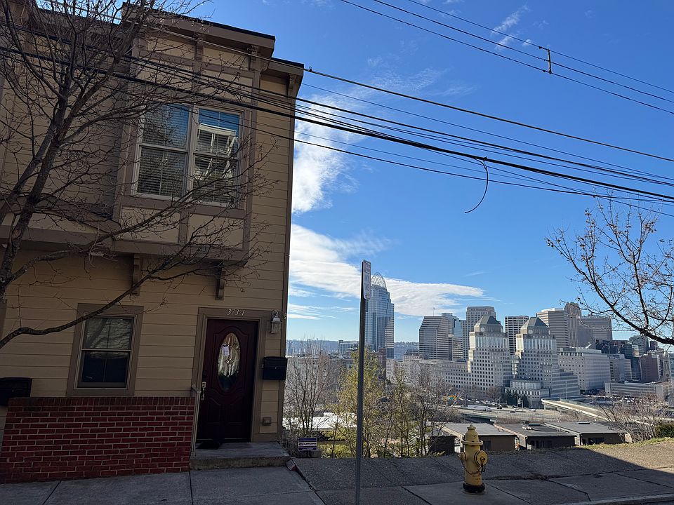 1st image of 373 Oregon St Unit 1