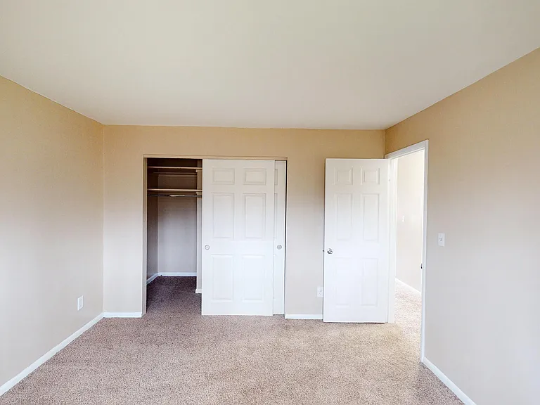 Sharondale Woods Apartments — Photo 49