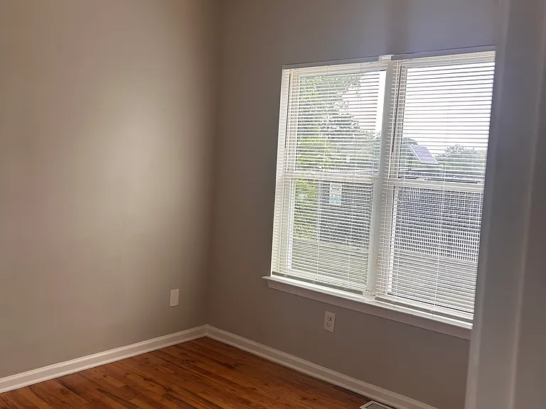 308 Anderson Ave NW #A — Photo 13