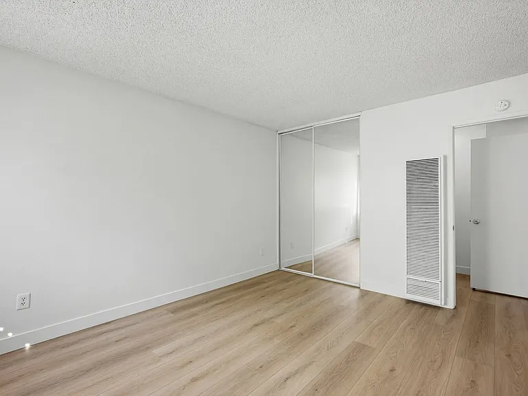 Viva Apartments — Photo 16