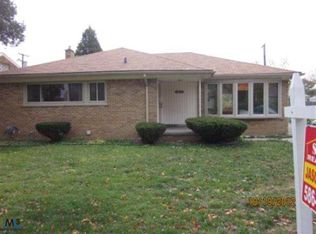 24010 Condon St, Oak Park, MI 48237