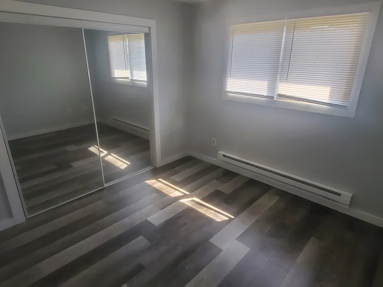 919 Gould St #6 — Photo 9