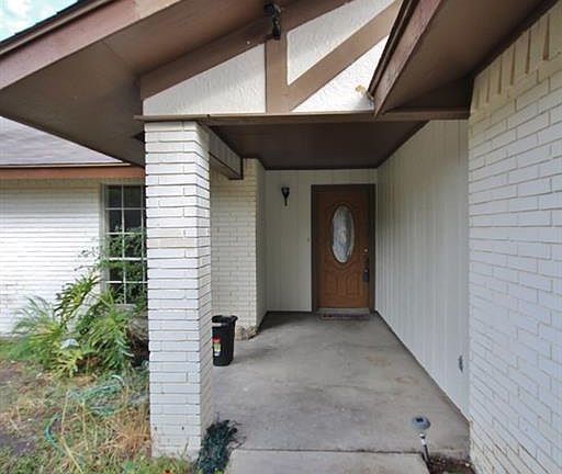 2nd image of 6108 N 32nd St