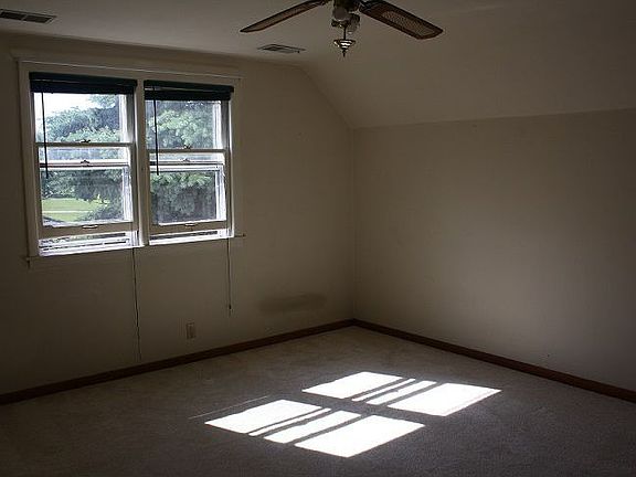 4th image of N25W5596 Taft St