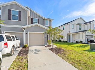 9843 FIDDLEBACK Lane, Jacksonville, FL 32222