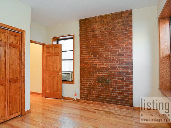 3rd image of 172 E 89th St APT 5D