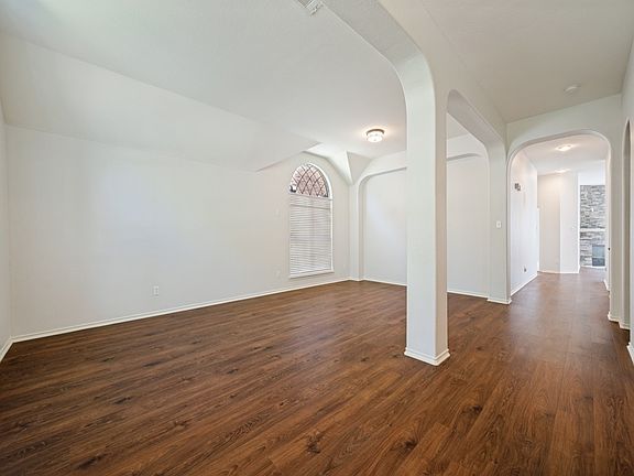 4th image of 5648 Sims Way