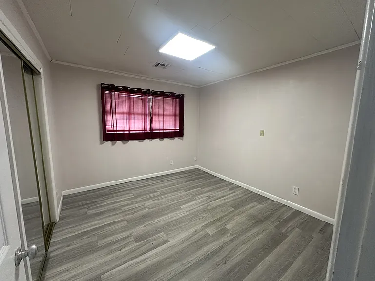2833 Bellview Ave — Photo 7