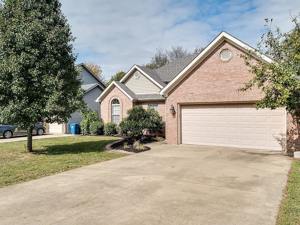 1st image of 1252 Shepard Way