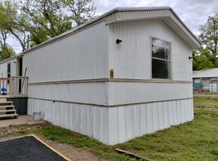 209 S Avenue B, Burkburnett, TX 76354