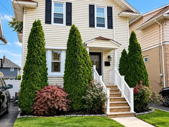 555 E Maple Ave, Woodbridge, NJ 07095