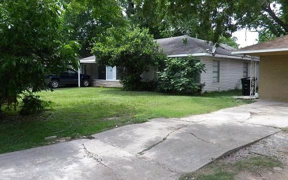 4th image of 610 Woodbine St