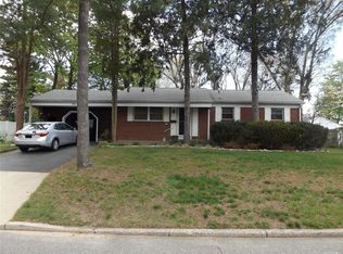 55 Bowdoin Rd, Centereach, NY 11720