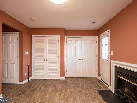 5th image of 7208 Finch Ln