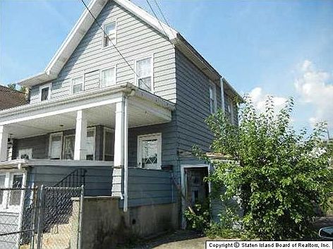 2nd image of 46 Barker St
