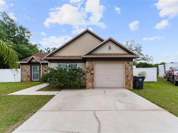 217 Regal Park Dr, Valrico, FL 33594