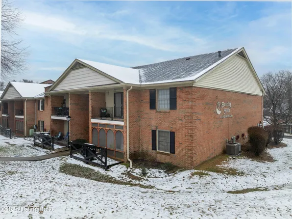 8002 Westover Dr #G1, Prospect, KY 40059