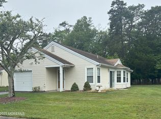 2009 Brookdale Dr, Forked River, NJ