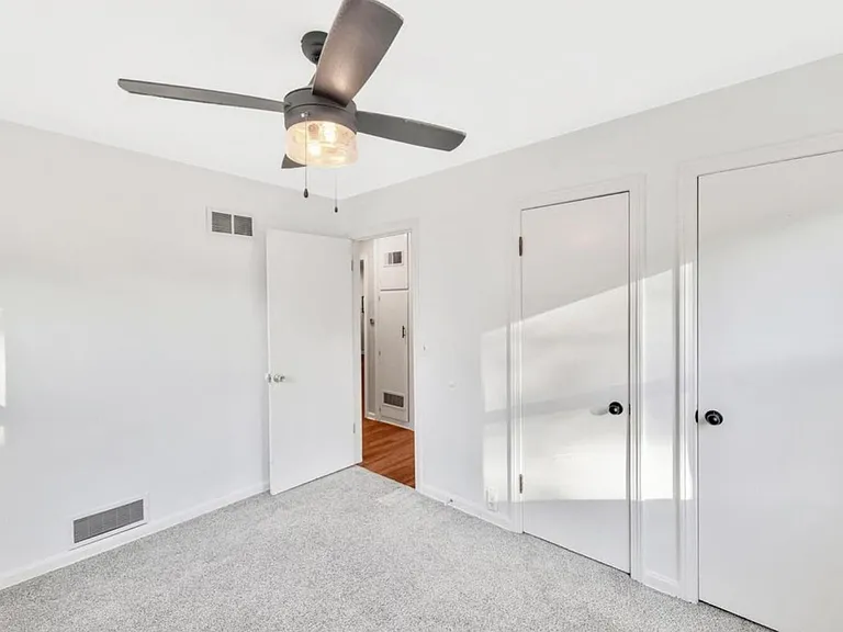 620 Waverly St — Photo 12