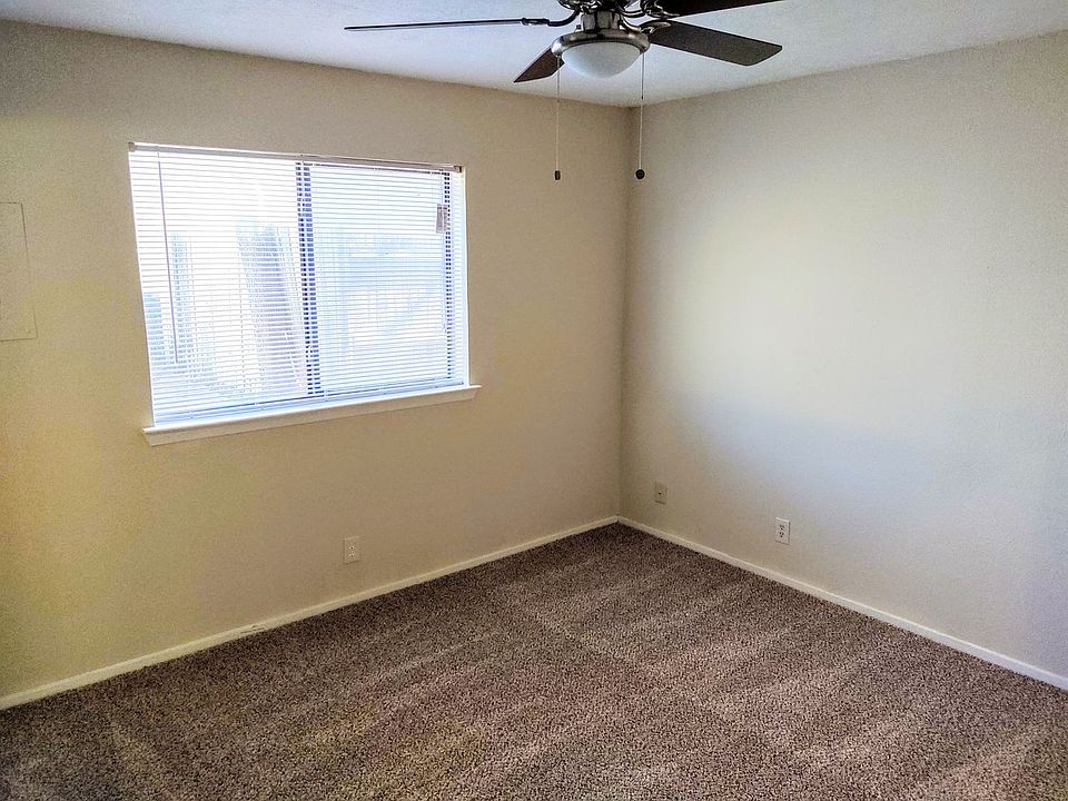1st image of 2217 Stella St APT 1