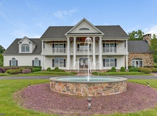 384 Mountain View Rd W, Asbury, NJ 08802