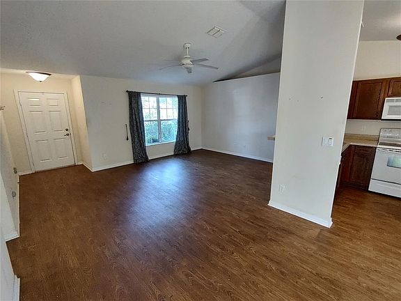 3rd image of 7688 SW 77th Pl