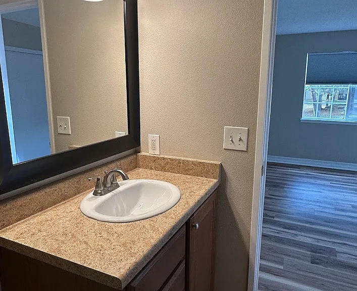 1872 S Pitkin Cir #0 — Photo 3