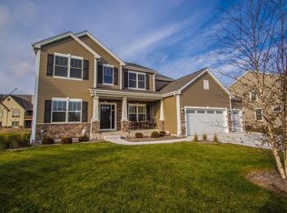 W177N11547 Blackstone Cir, Germantown, WI 53022