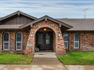 223 Skycrest St, Borger, TX 79007