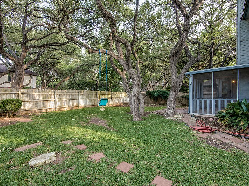1st image of 14738 Oak Briar