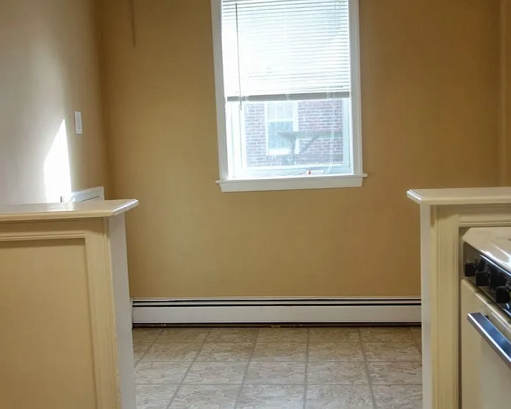 8105 Greenwood Ave — Photo 24