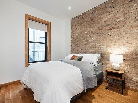 2nd image of 72 Thompson St #45