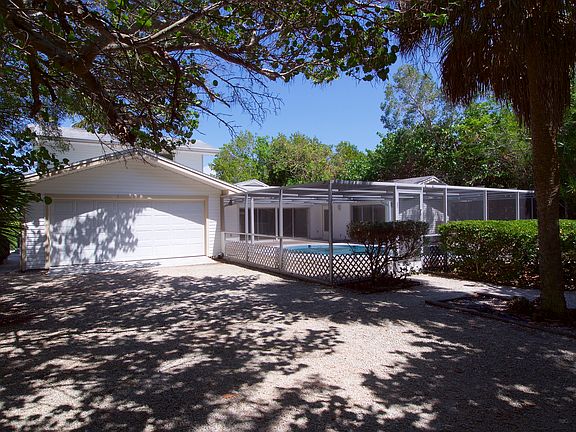 5th image of 16537 Captiva Dr