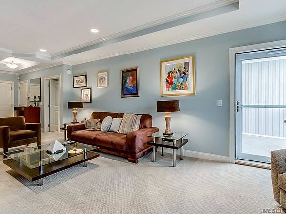 5th image of 1303 Roosevelt Way