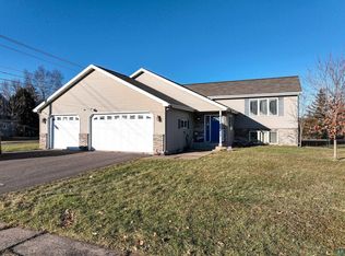 117 E Dickson St, Duluth, MN 55808