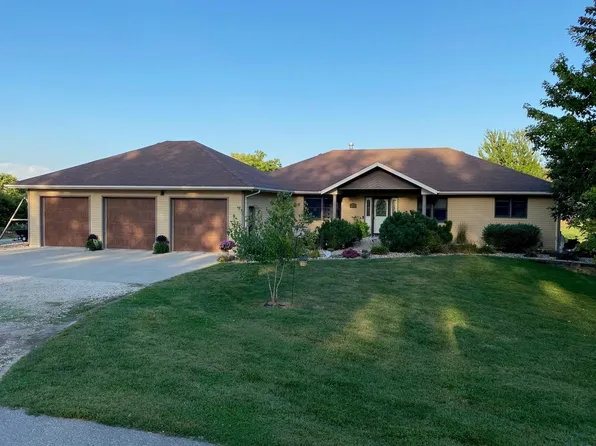 212 Alpine St, Sutherland, IA 51058