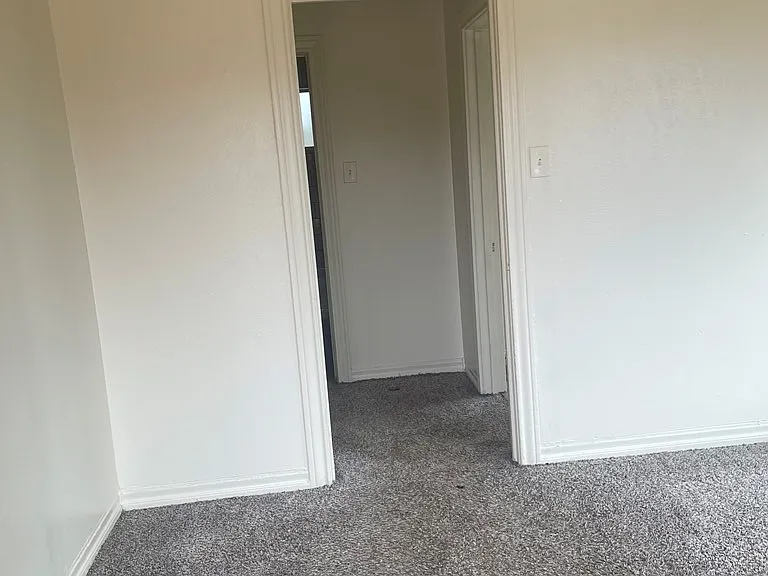 1101 W Kentucky Ave — Photo 9