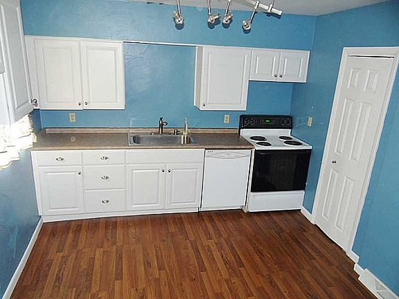 5th image of 1311 Sussex Ave