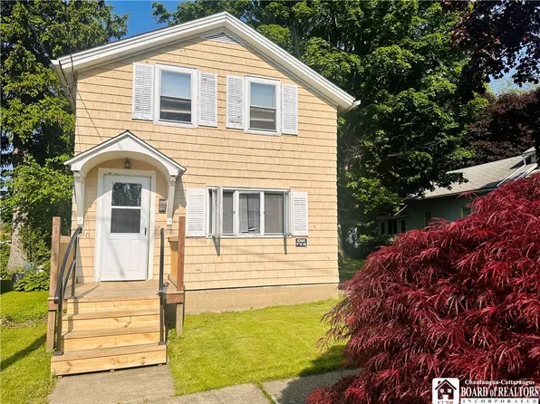 210 Robin St, Dunkirk, NY 14048