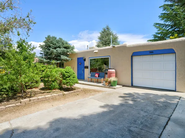 7806 Robin Ave NE, Albuquerque, NM 87110