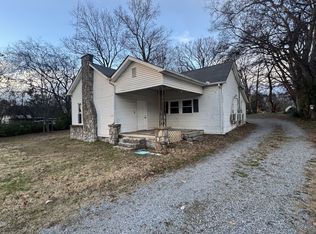 510 Enon Springs Rd W, Smyrna, TN 37167