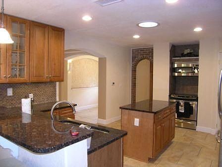 Granite Counters & 42" Cabinetry
