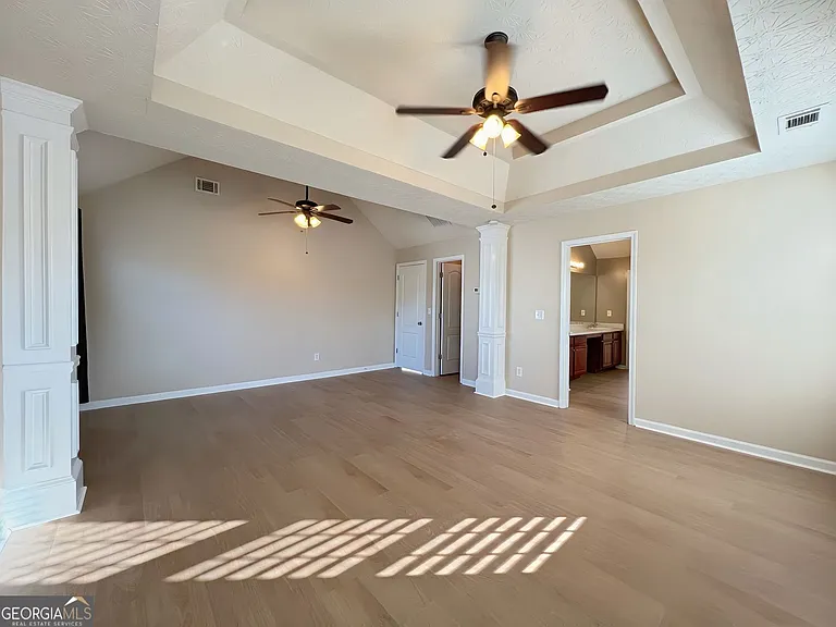 2751 Spence Ct — Photo 38