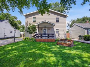 721 N 1st Division St, Mattoon, IL 61938