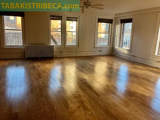 Rented by Tabak Real Estate | media 18