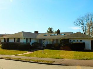 89 Gale Rd, Swampscott, MA 01907